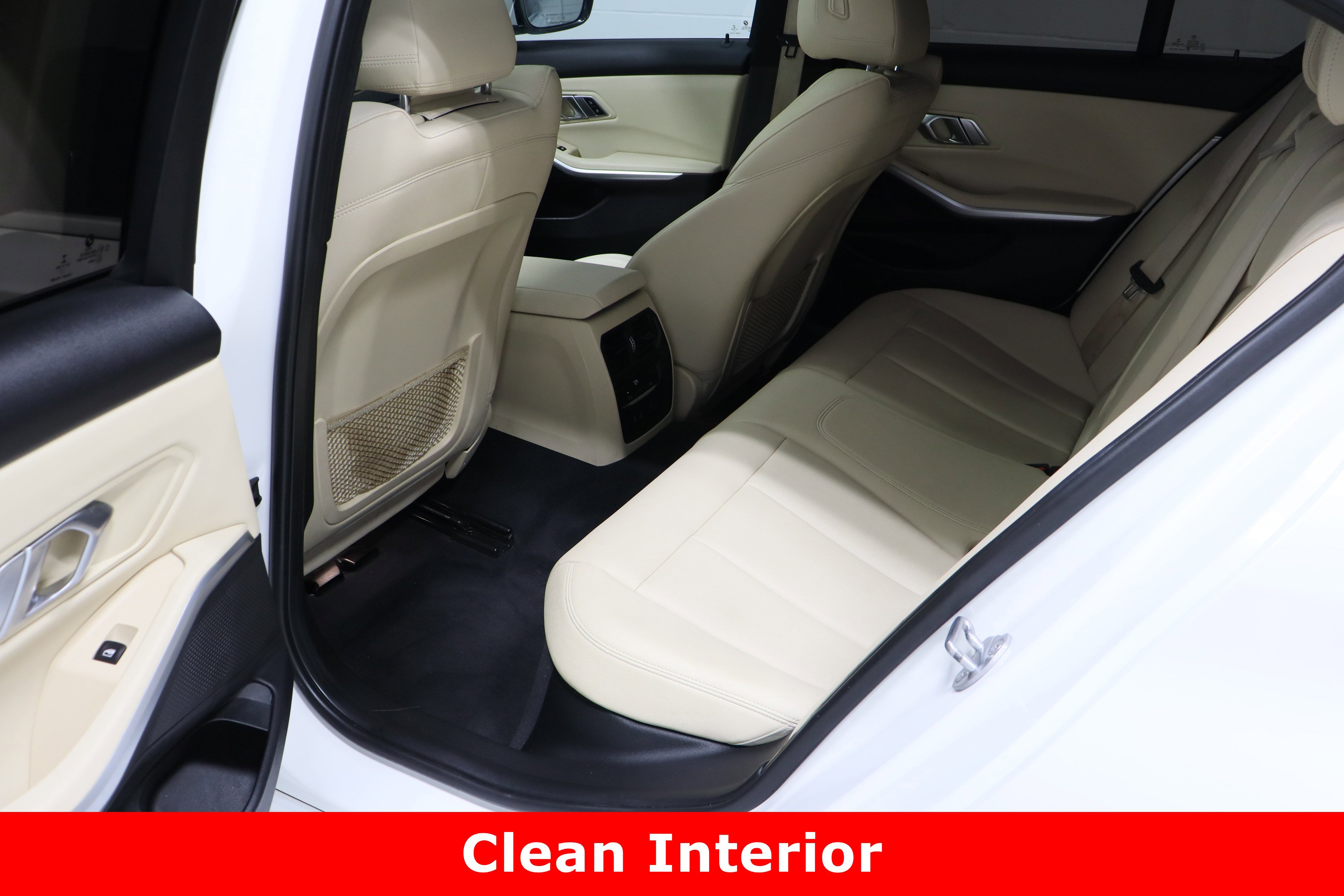 Used 2020 BMW 330i Sedan w/ Convenience Package image 31