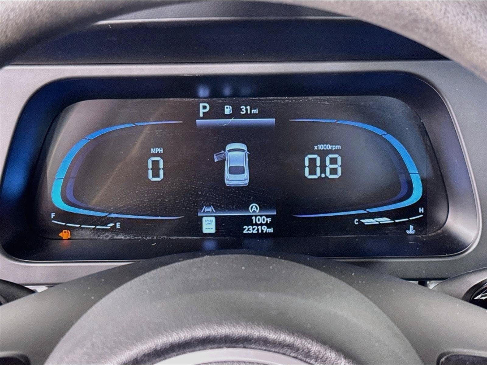 Certified 2025 Hyundai Elantra SE FWD image 13