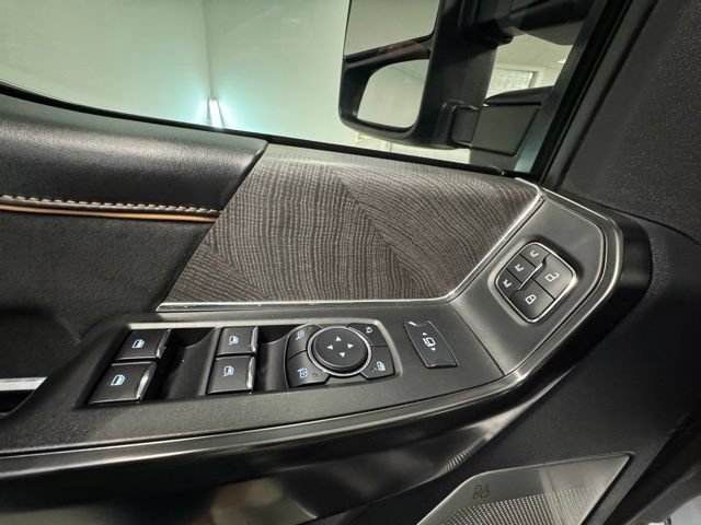 Used 2024 Ford F250 Platinum AWD/4WD image 13