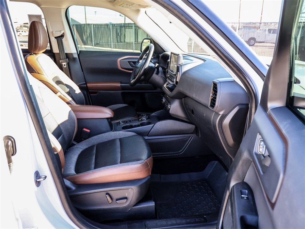 Used 2021 Ford Bronco Sport Outer Banks w/ Outer Banks Package image 17