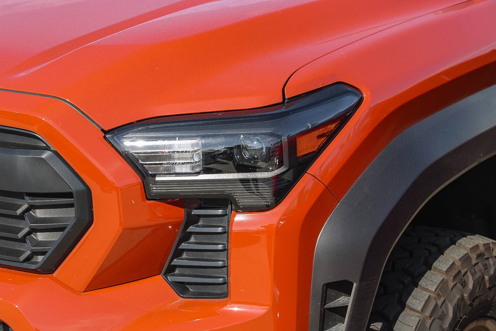 Used 2025 Toyota Tacoma TRD Off-Road image 5