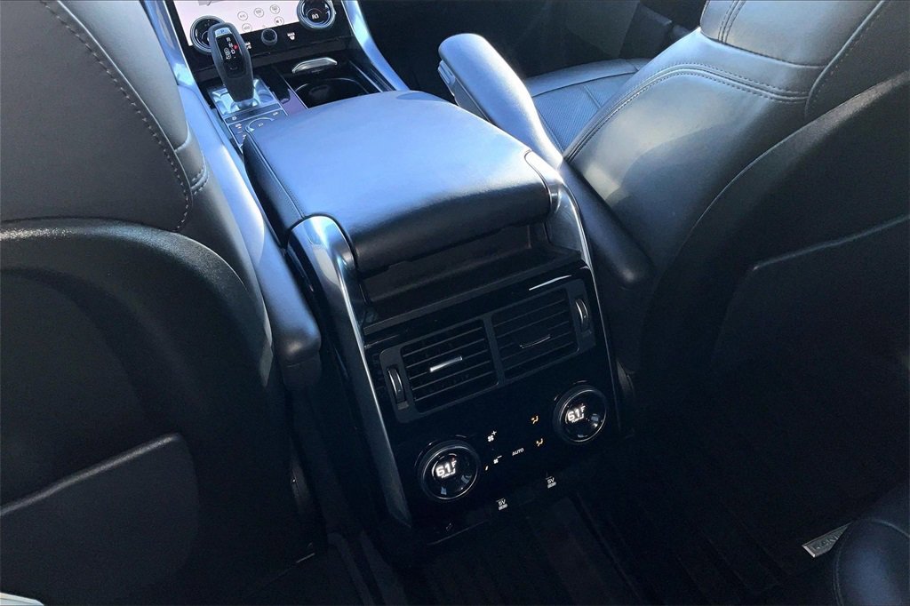 Used 2021 Land Rover Range Rover Sport HST image 25