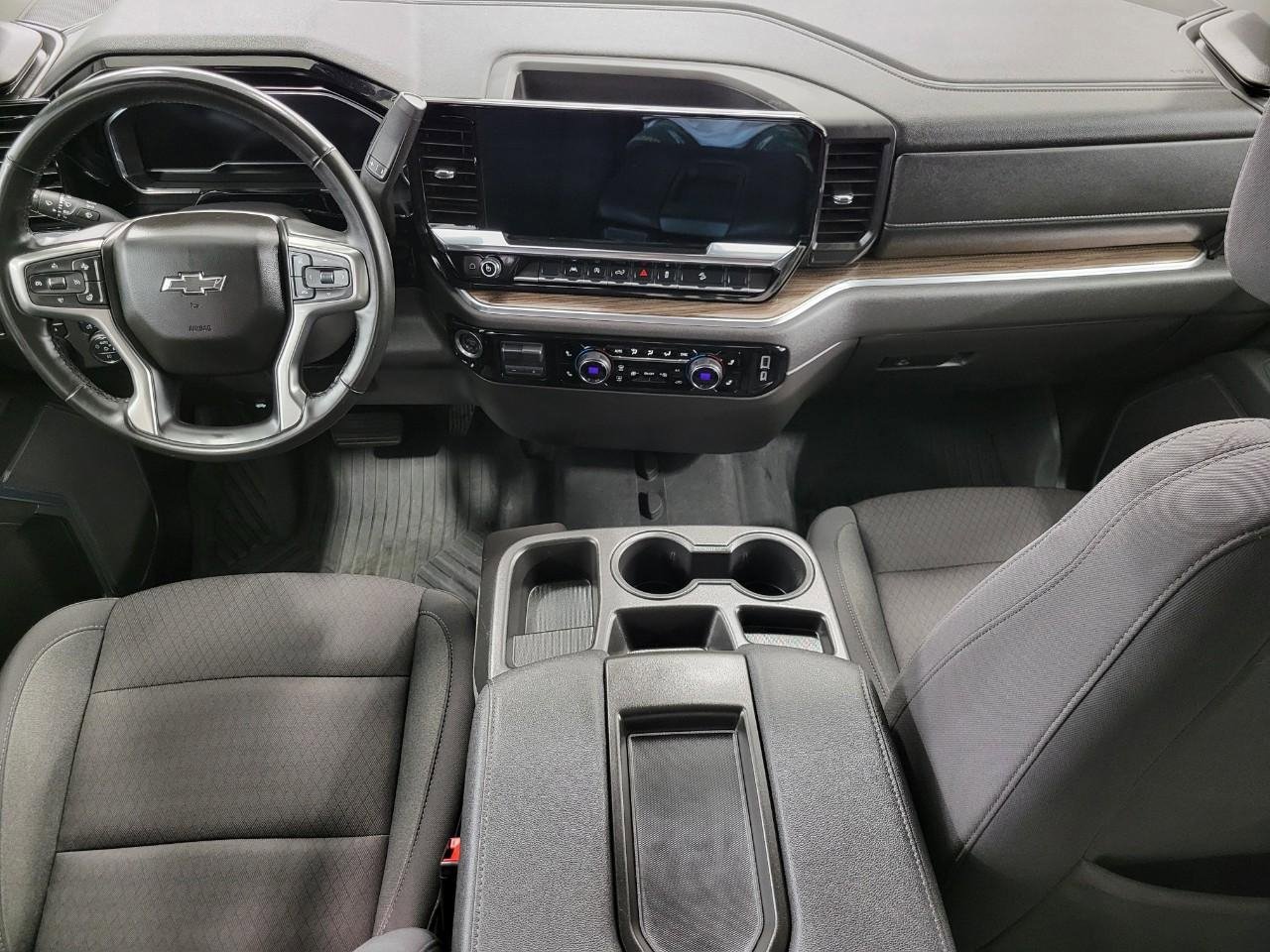 Used 2024 Chevrolet Silverado 1500 RST image 6