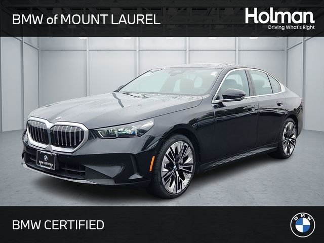 Certified 2025 BMW 530i xDrive w/ Premium Package