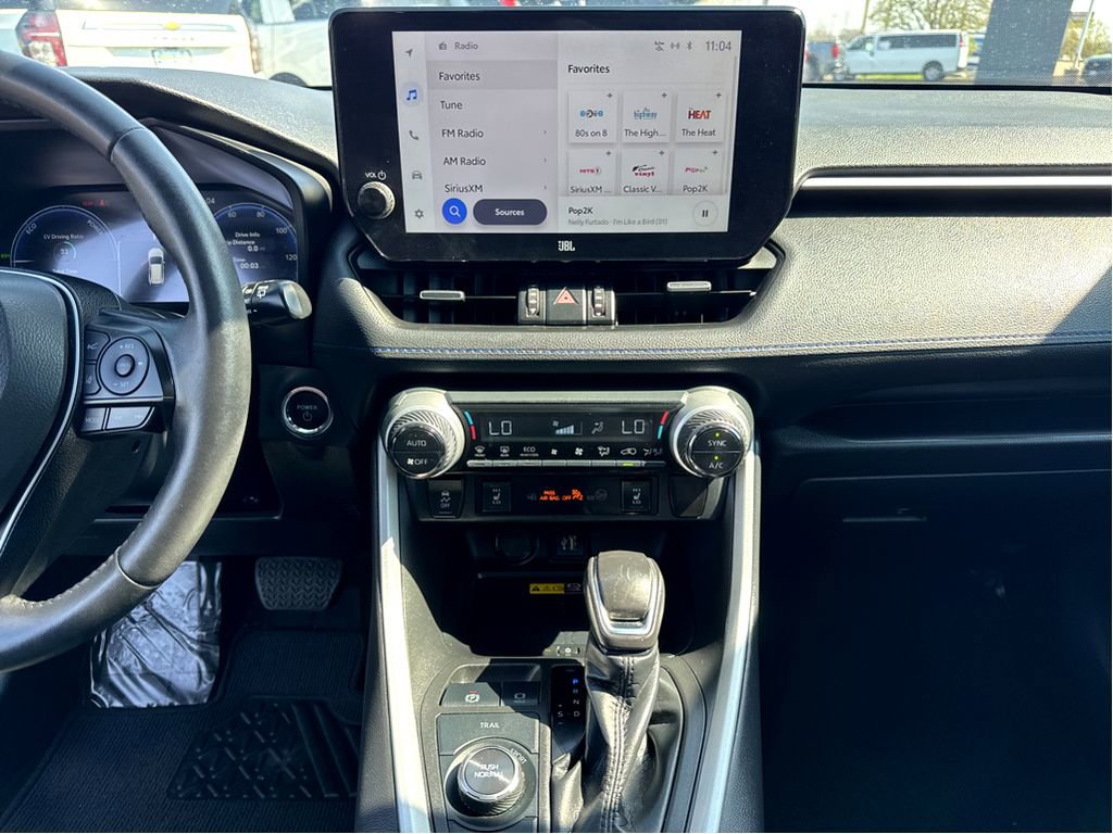 Used 2023 Toyota RAV4 XSE AWD/4WD image 19