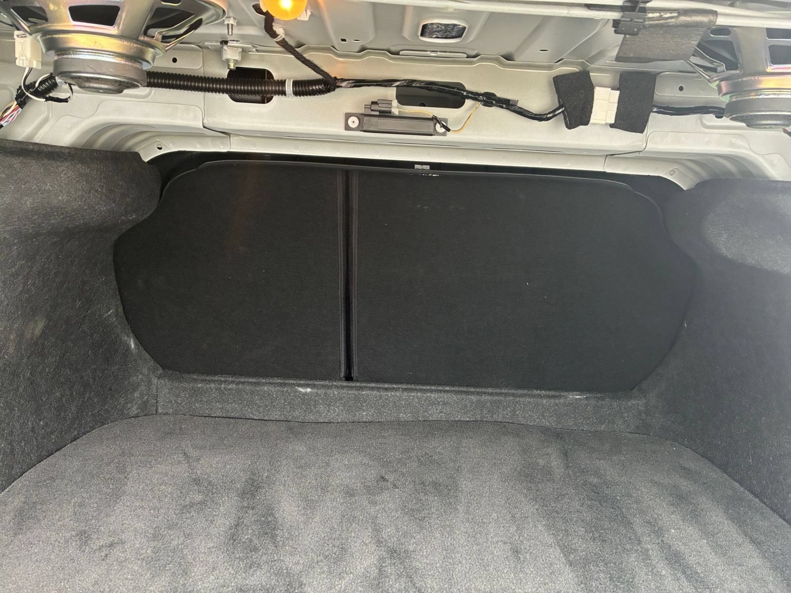 Used 2025 Nissan Sentra SV FWD image 25
