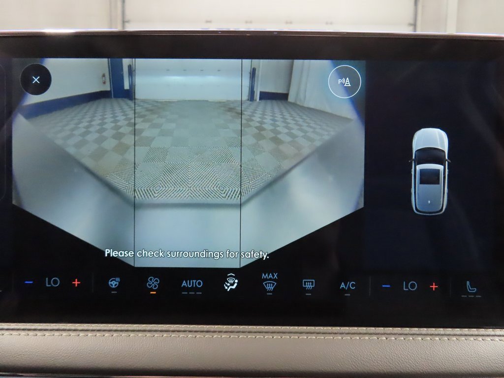 Used 2025 Lincoln Corsair Premiere w/ Jet Appearance Package image 22