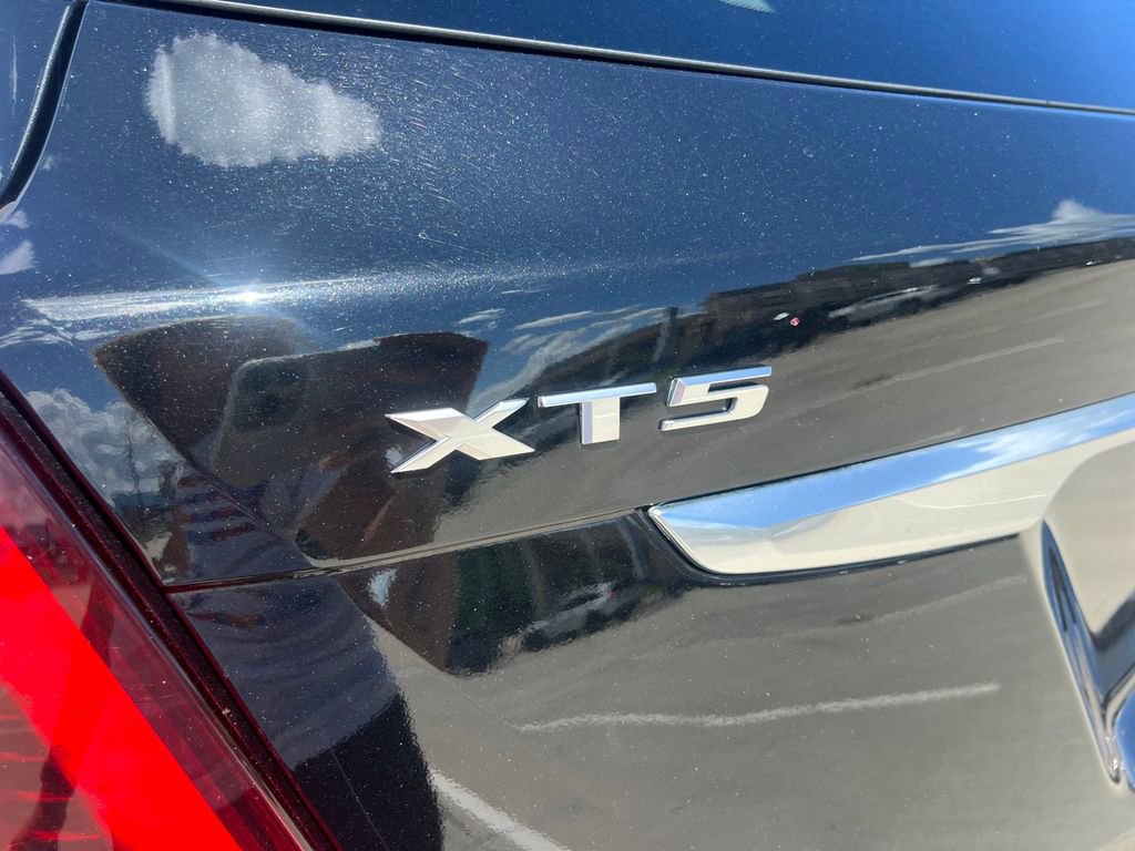 Used 2021 Cadillac XT5 Luxury image 15