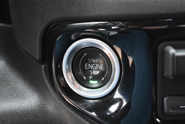 Used 2023 GMC Sierra 1500 SLT image 29