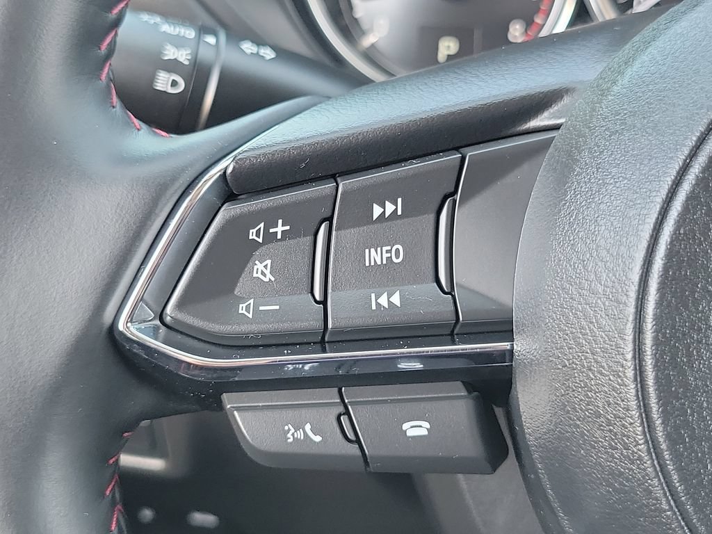 Certified 2025 MAZDA CX-5 Carbon Edition AWD/4WD image 5