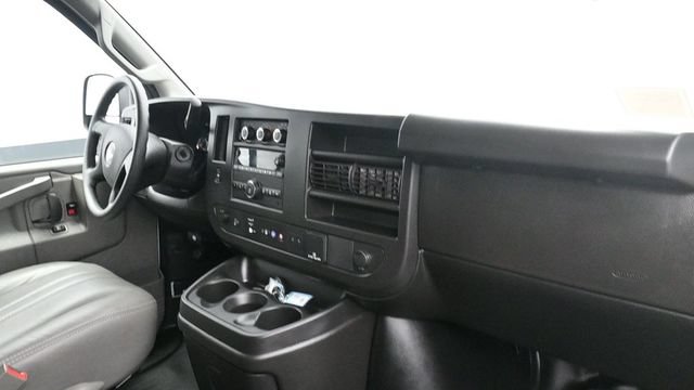 Used 2024 Chevrolet Express 3500 LS RWD image 18