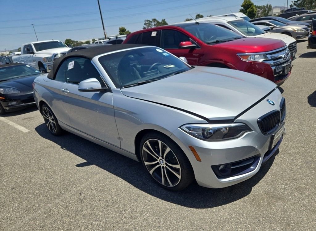 Used 2016 BMW 228i Convertible RWD image 2