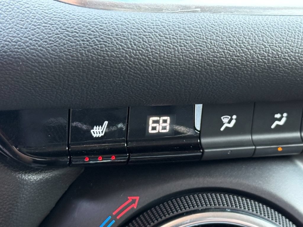 Used 2024 Chevrolet Blazer LT w/ Redline Edition FWD image 28