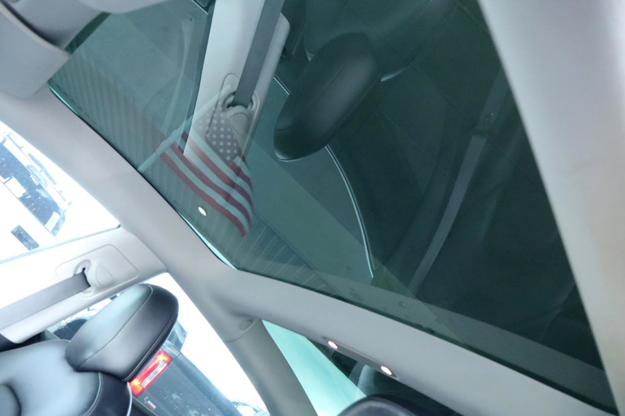 Used 2018 Tesla Model 3 Long Range RWD image 24