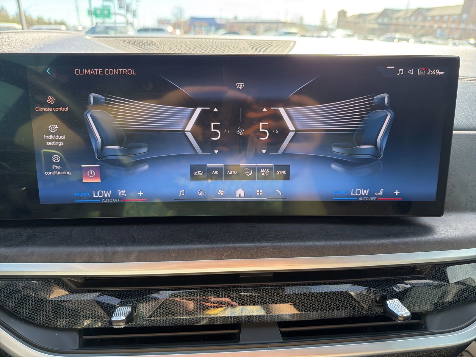 Used 2024 BMW X5 xDrive40i w/ Premium Package image 60