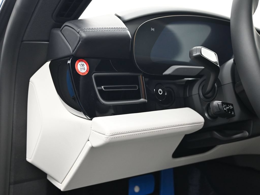 New 2026 Porsche Taycan 4S AWD/4WD image 25