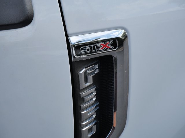 Used 2022 Ford F350 XL w/ STX Appearance Package AWD/4WD image 9
