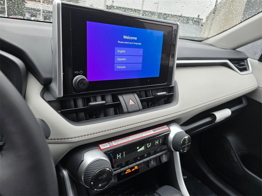 New 2025 Toyota RAV4 XLE image 30