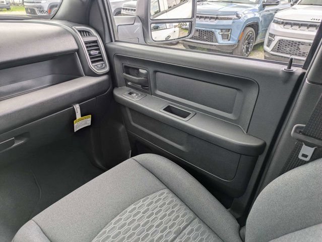 New 2026 RAM 3500 Tradesman AWD/4WD image 16