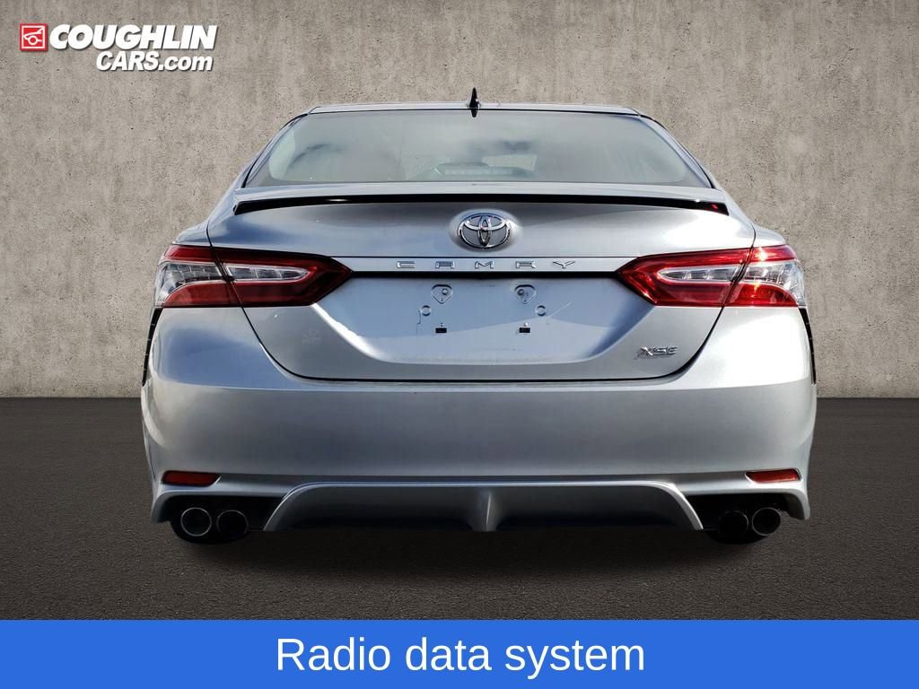 Used 2019 Toyota Camry XSE image 7
