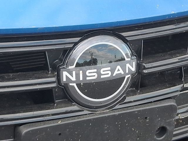 Used 2024 Nissan Versa SR w/ Trunk Package image 5