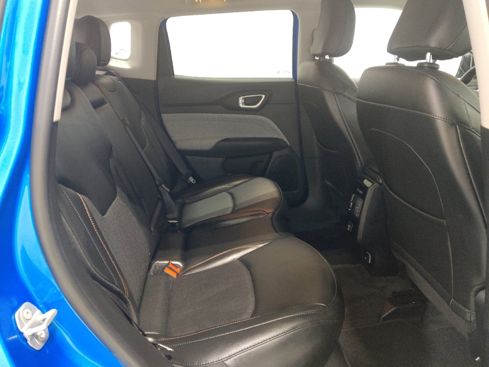 Used 2022 Jeep Compass Latitude AWD/4WD image 19