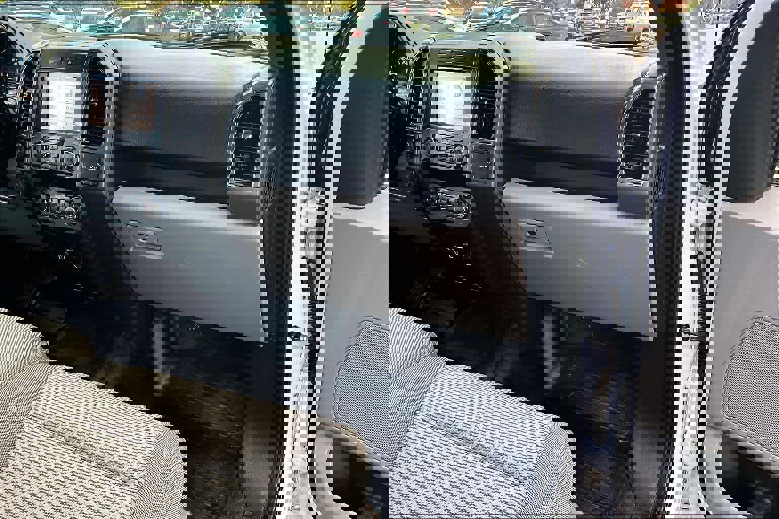 Used 2019 Ford F150 XLT w/ Max Trailer Tow Package image 18