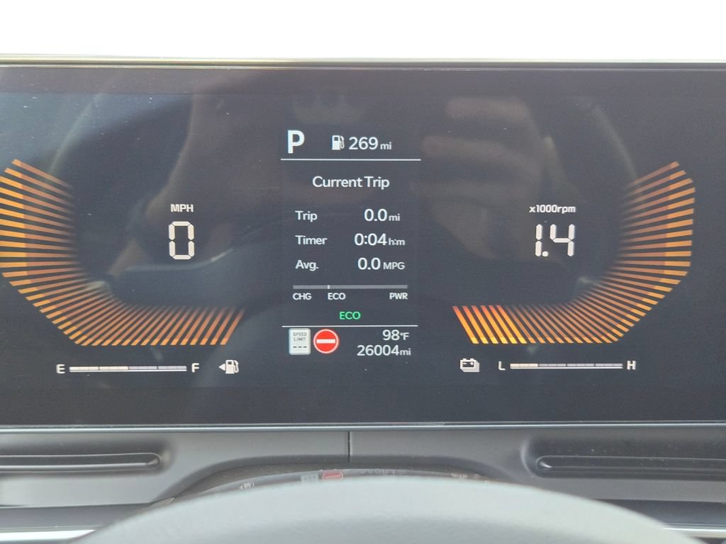 Certified 2026 Kia Carnival LXS FWD image 25