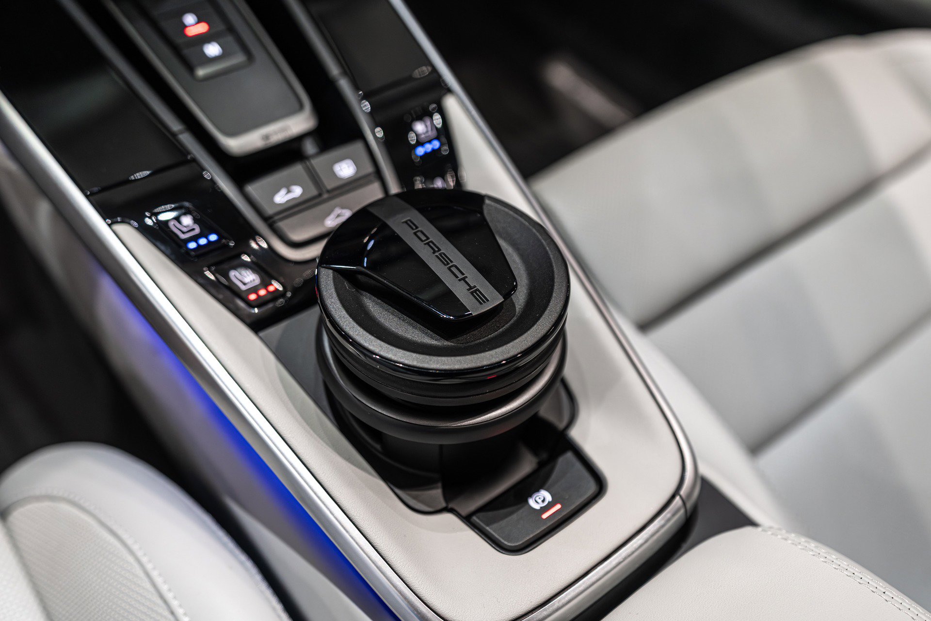 Used 2024 Porsche 911 Carrera 4 GTS image 21