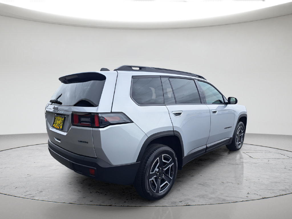 New 2026 Jeep Cherokee Laredo AWD/4WD image 5