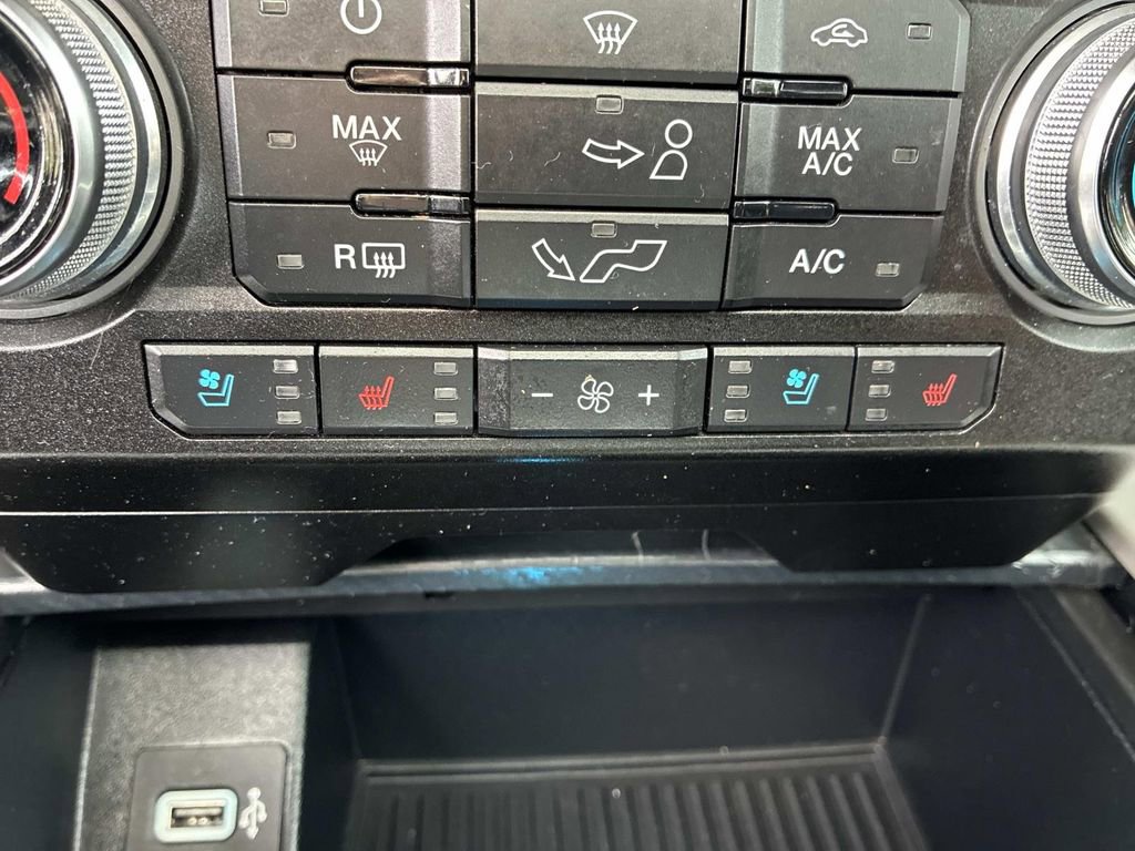 Used 2020 Ford F150 Lariat w/ Equipment Group 502A Luxury AWD/4WD image 32