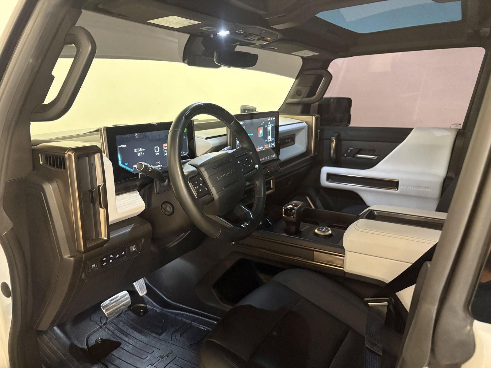Used 2022 GMC Hummer EV Edition 1 w/ LPO, Illumination Package AWD/4WD image 17