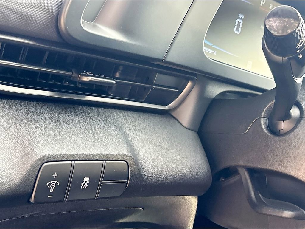 Certified 2026 Hyundai Elantra Sport image 10