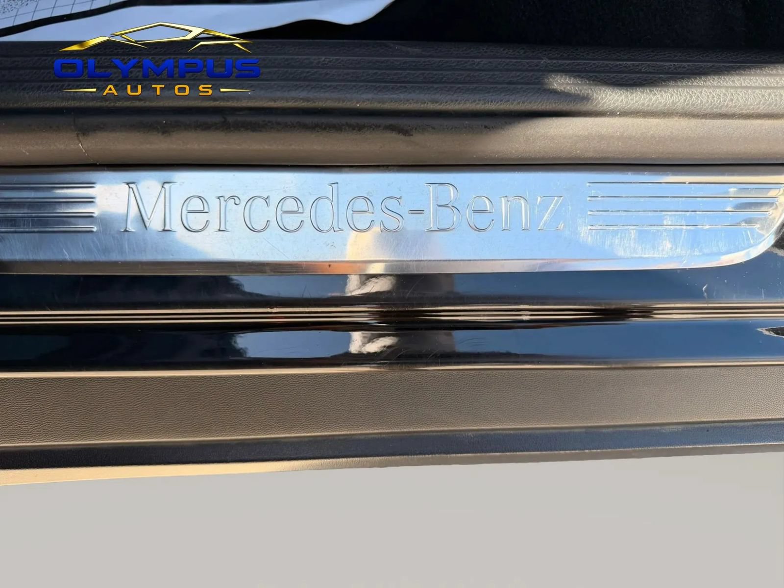 Used 2019 Mercedes-Benz GLC 300 4MATIC w/ Premium Package image 29