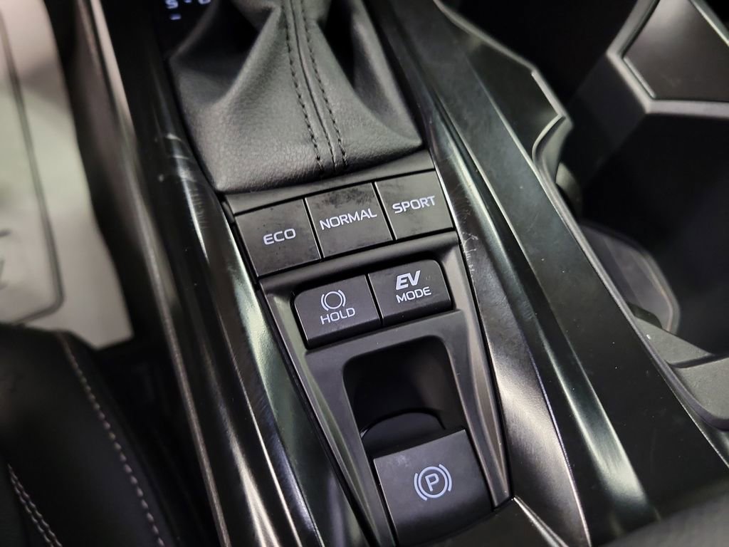 Used 2026 Toyota Camry SE image 16