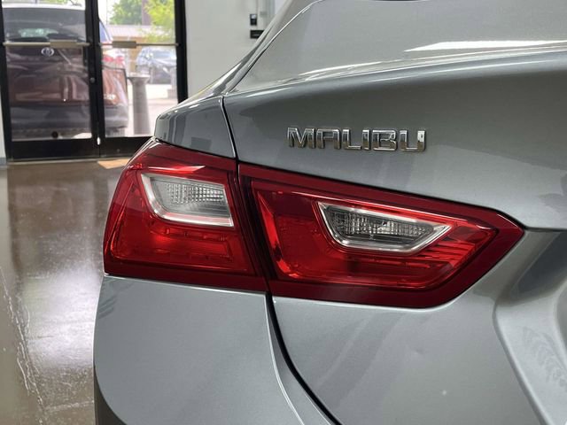 Used 2024 Chevrolet Malibu LT FWD image 12