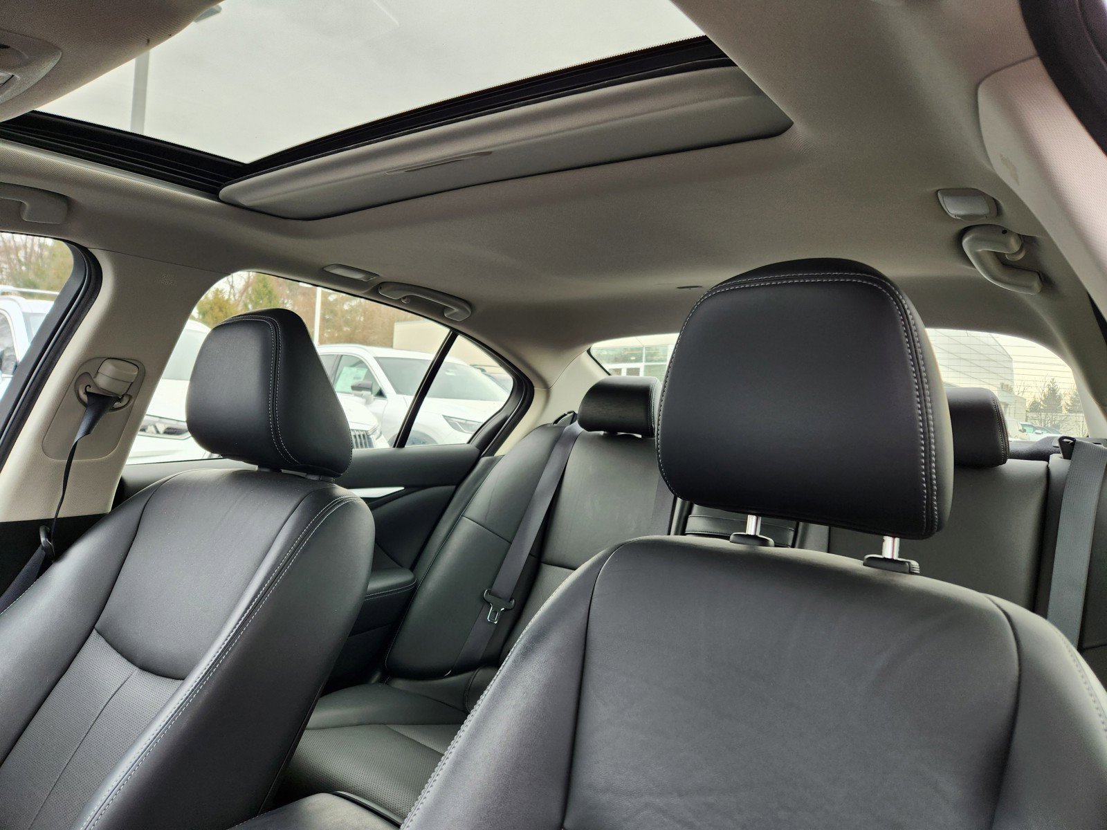 Used 2023 INFINITI Q50 Luxe w/ Cargo Package image 12