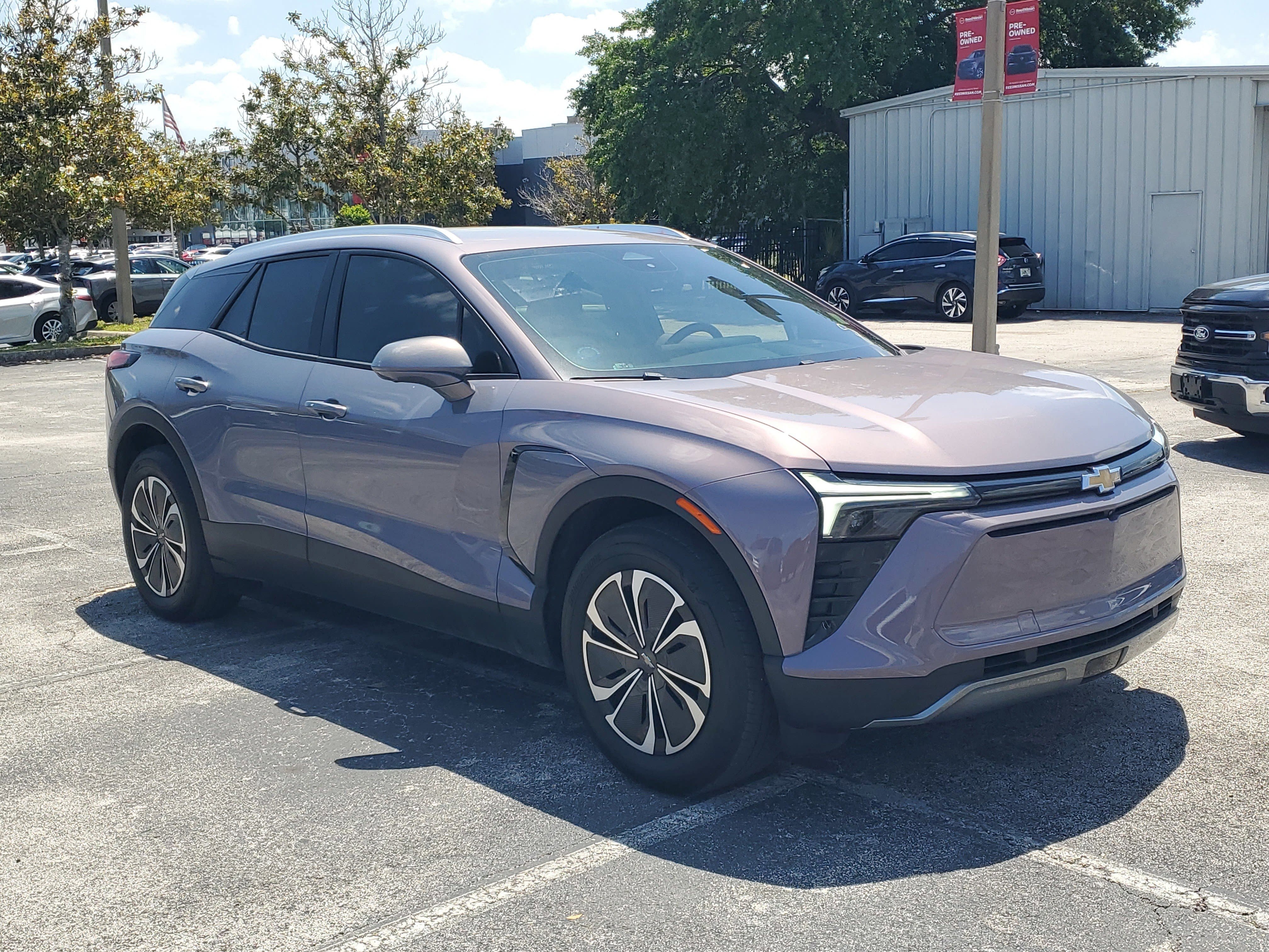 Used 2024 Chevrolet Blazer EV LT AWD/4WD image 3