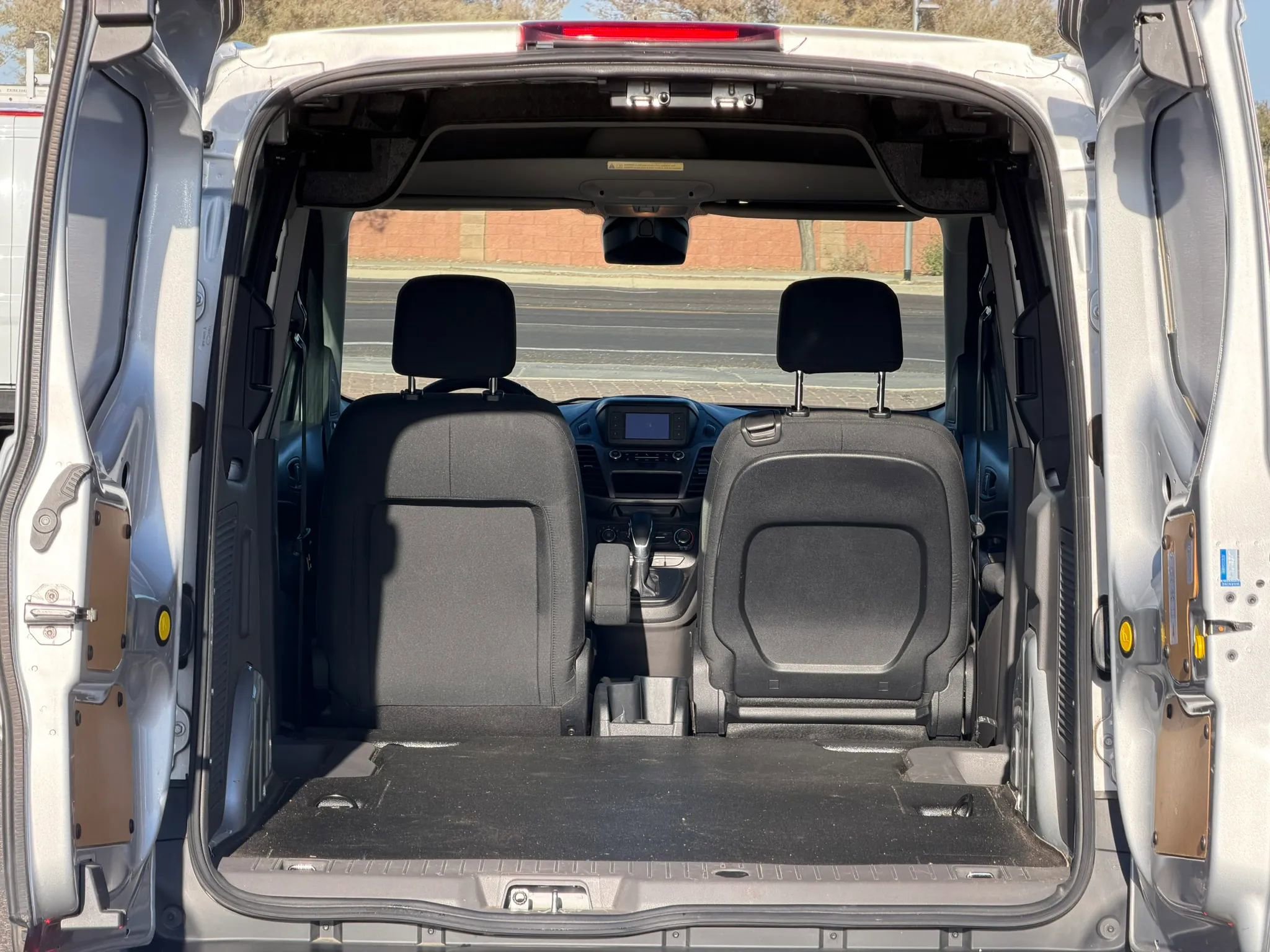 Used 2019 Ford Transit Connect XL FWD image 18