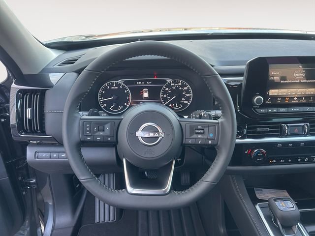 New 2025 Nissan Pathfinder SV image 17