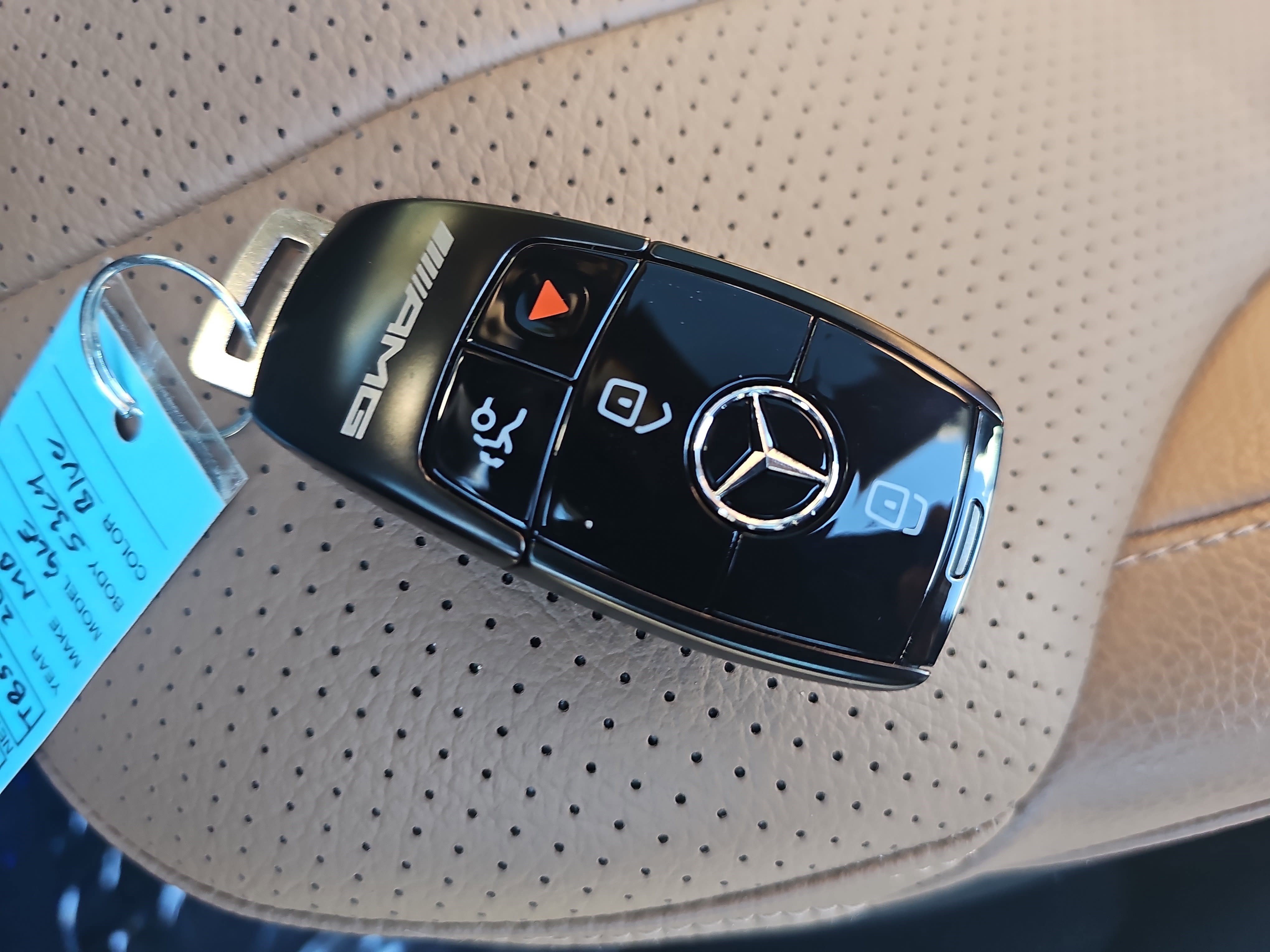 Certified 2025 Mercedes-Benz CLE 300 4MATIC Coupe image 38