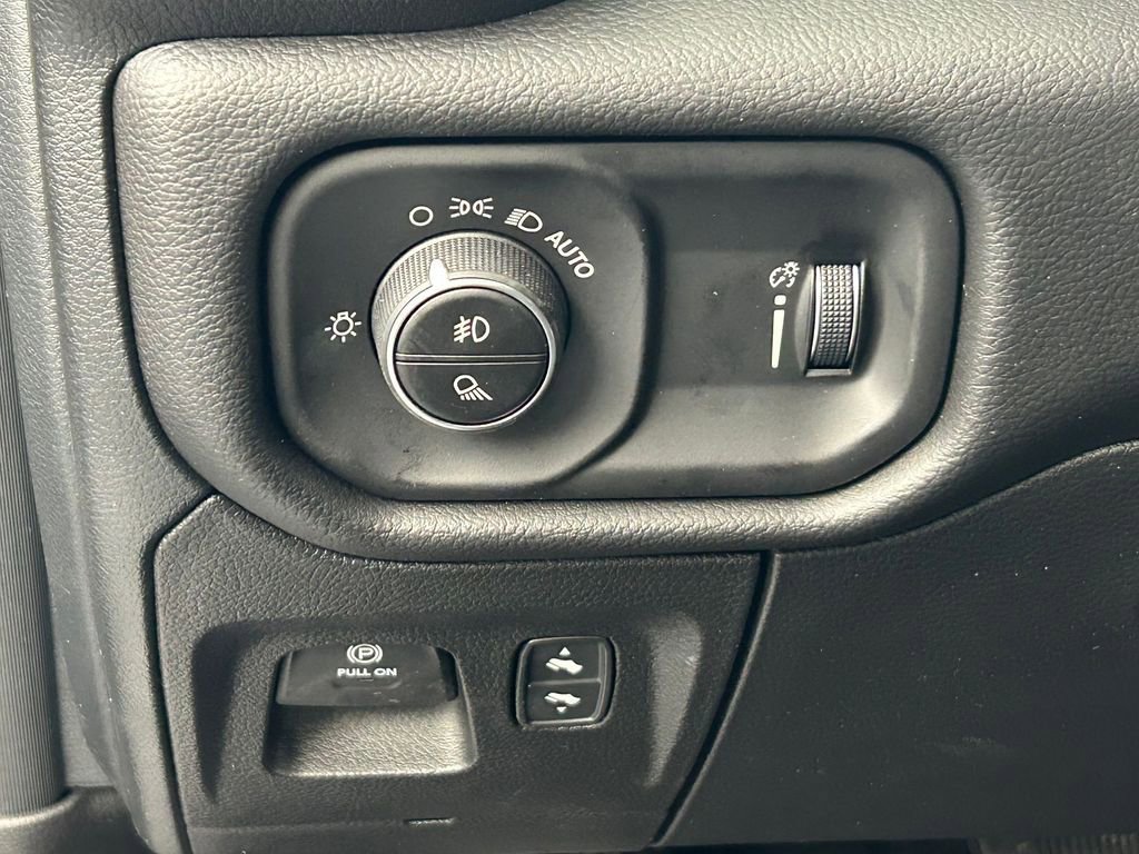 New 2026 RAM 1500 Big Horn w/ Night Edition image 12