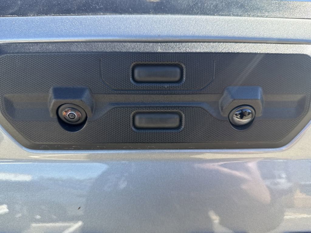 Used 2025 GMC Sierra 1500 Elevation image 36