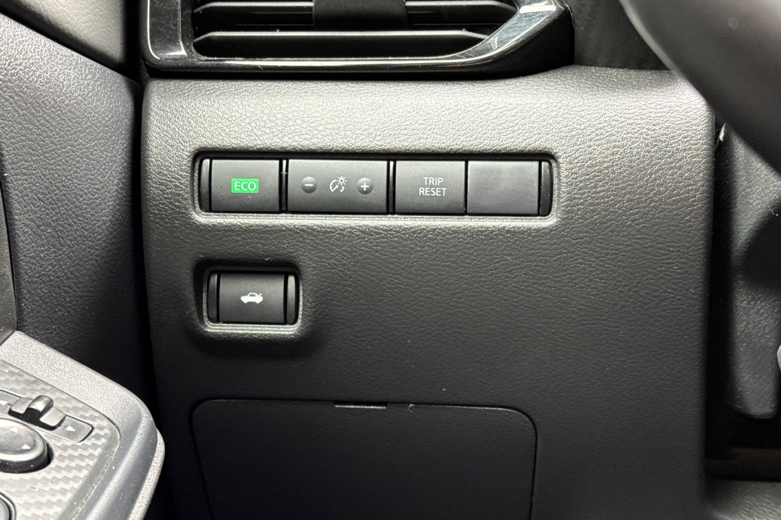 Certified 2023 Nissan Sentra SV w/ All-Weather Package image 30