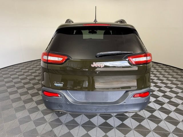 Used 2016 Jeep Cherokee 75th Anniversary AWD/4WD image 5