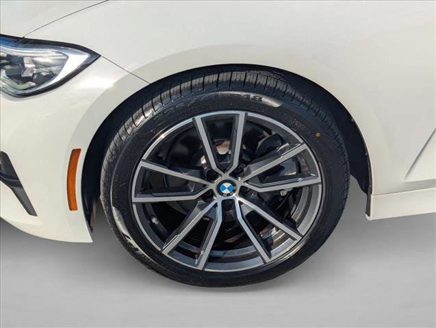 Used 2019 BMW 330i Sedan w/ Premium Package image 25