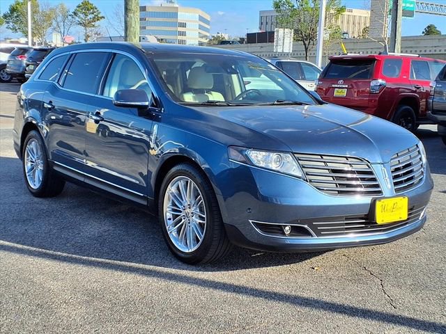 Used 2018 Lincoln MKT AWD w/ Technology Package image 22