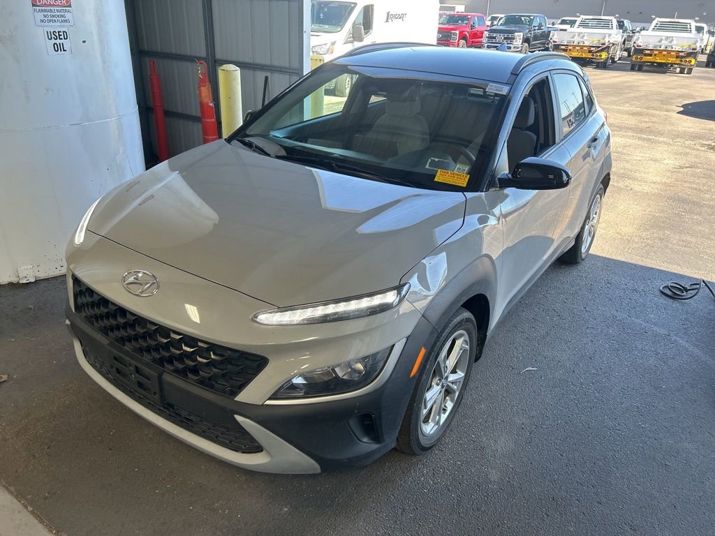 Used 2023 Hyundai Kona SEL image 1