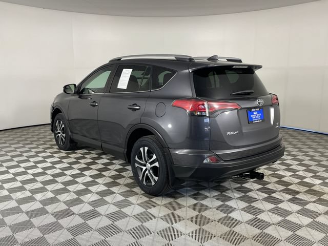 Used 2016 Toyota RAV4 LE AWD/4WD image 22