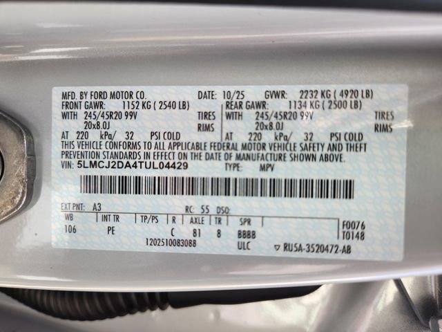 New 2026 Lincoln Corsair Reserve image 24